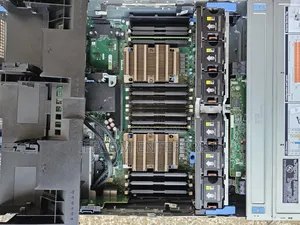 Server Dell PowerEdge R740 64GB Intel Xeon HDD 2T