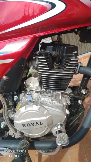 New Royal RY125 2026 Red