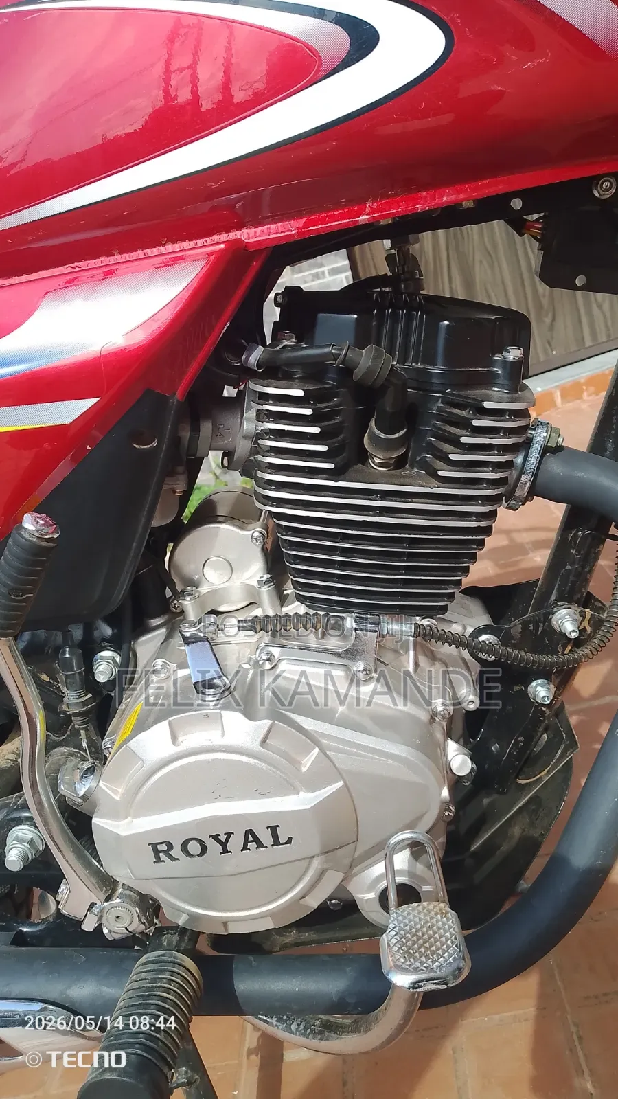New Royal RY125 2026 Red