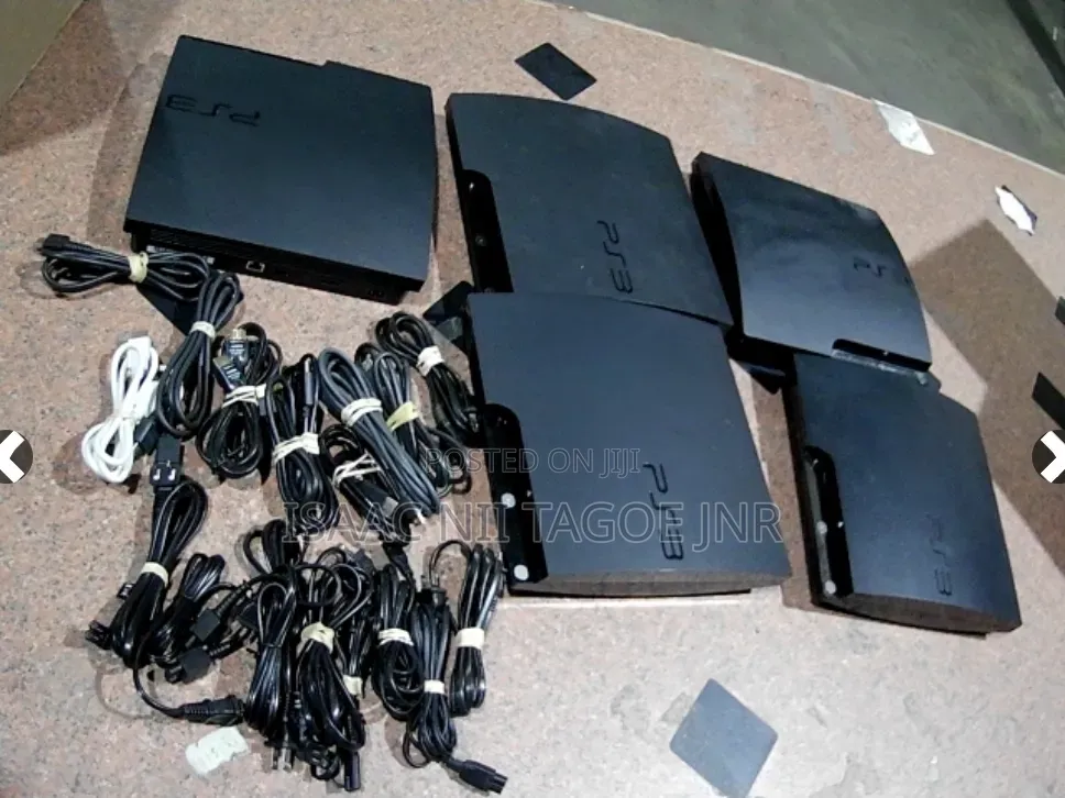 Ps3 With 10 Games.