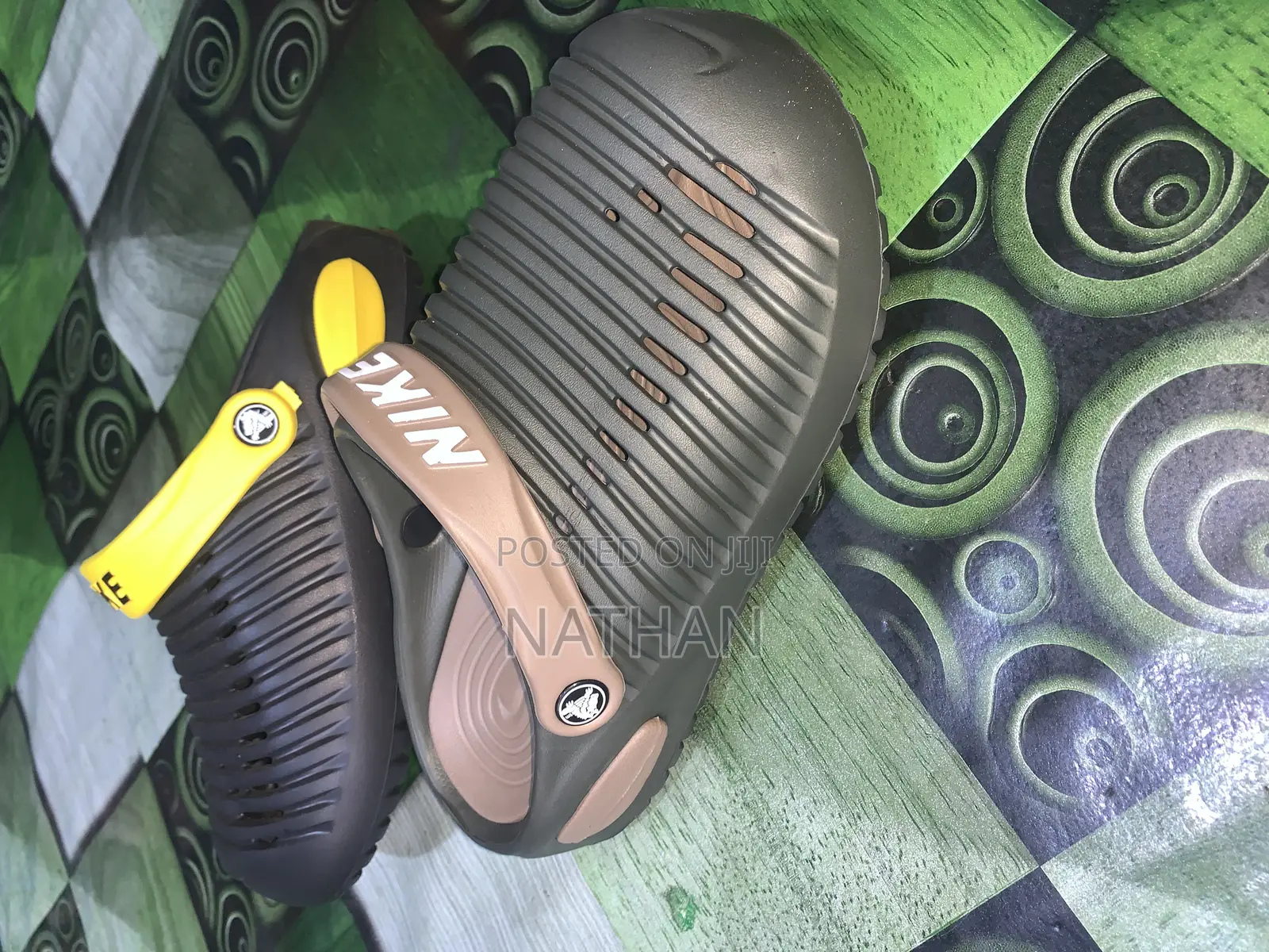 Crocs Quality (Nike-Balenciaga-Crocs)