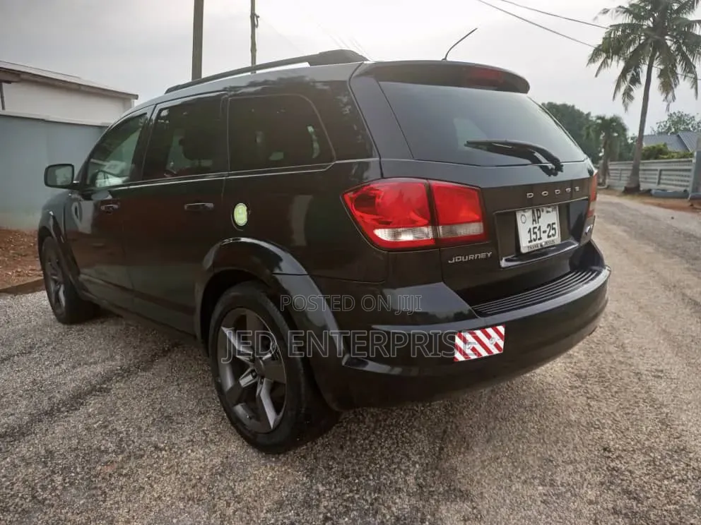 Dodge Journey 2012 Black