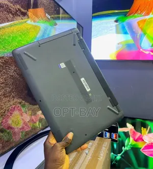 Laptop HP 255 12GB AMD Ryzen 5 SSD 256GB