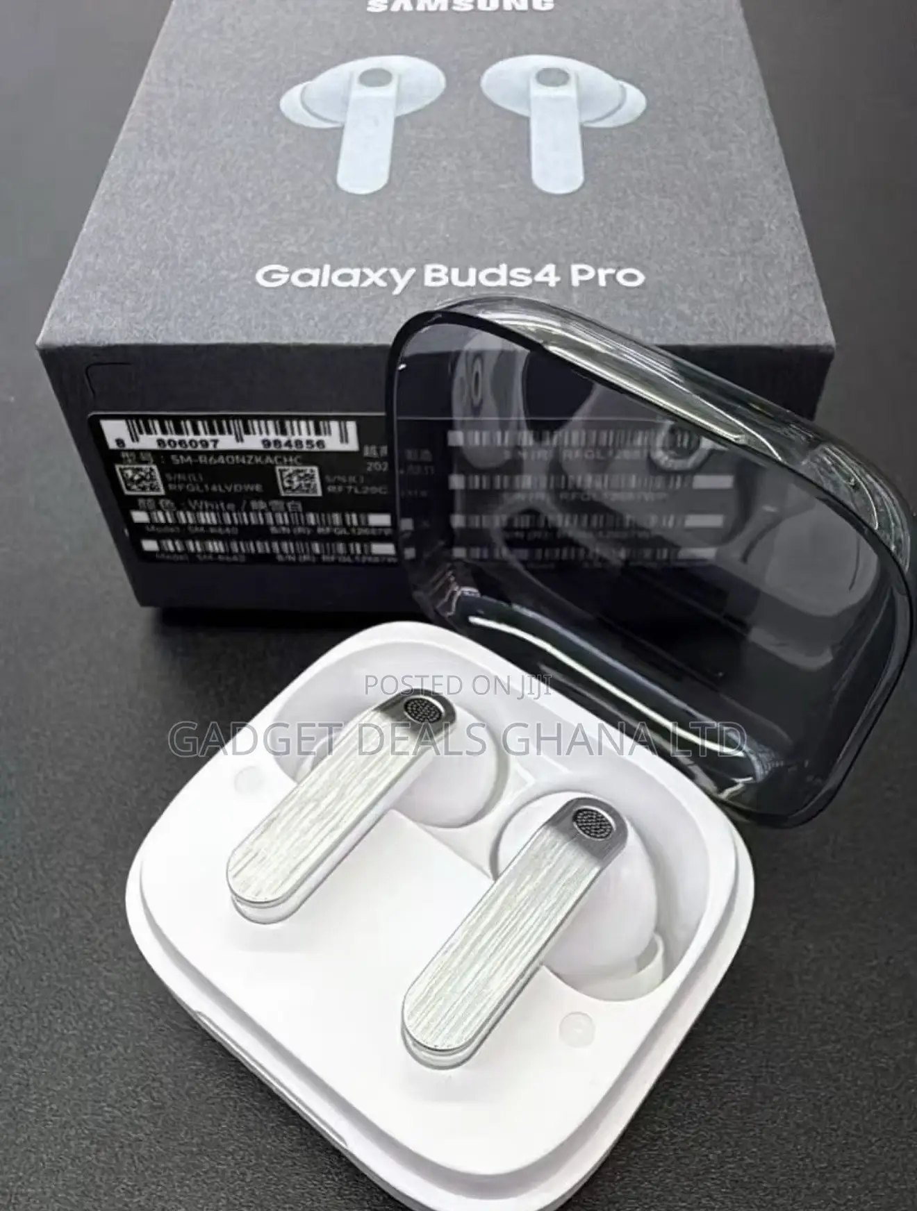 Galaxy Buds4 Pro