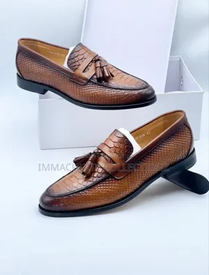 Premium Quality Handwoven Uk Shoes