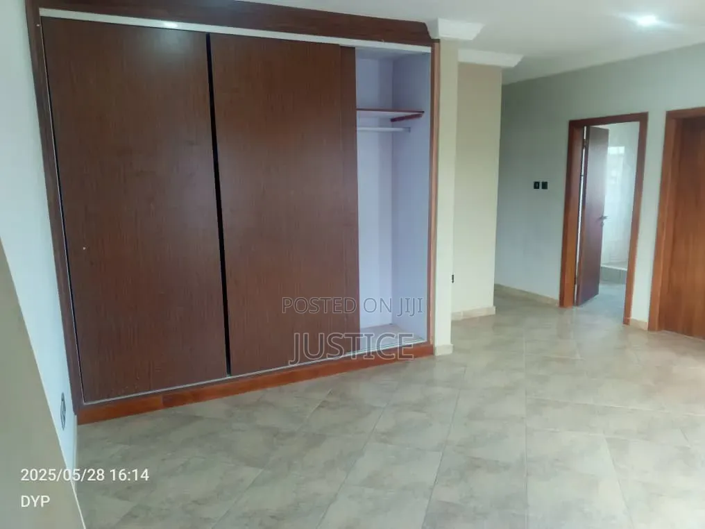 4bdrm House in East Airport for rent