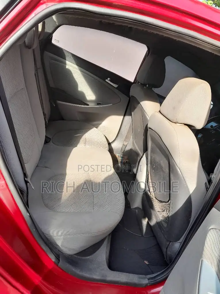 Hyundai Accent GLS 2013 Red