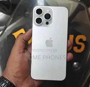 Apple iPhone 15 Pro Max 256 GB Silver