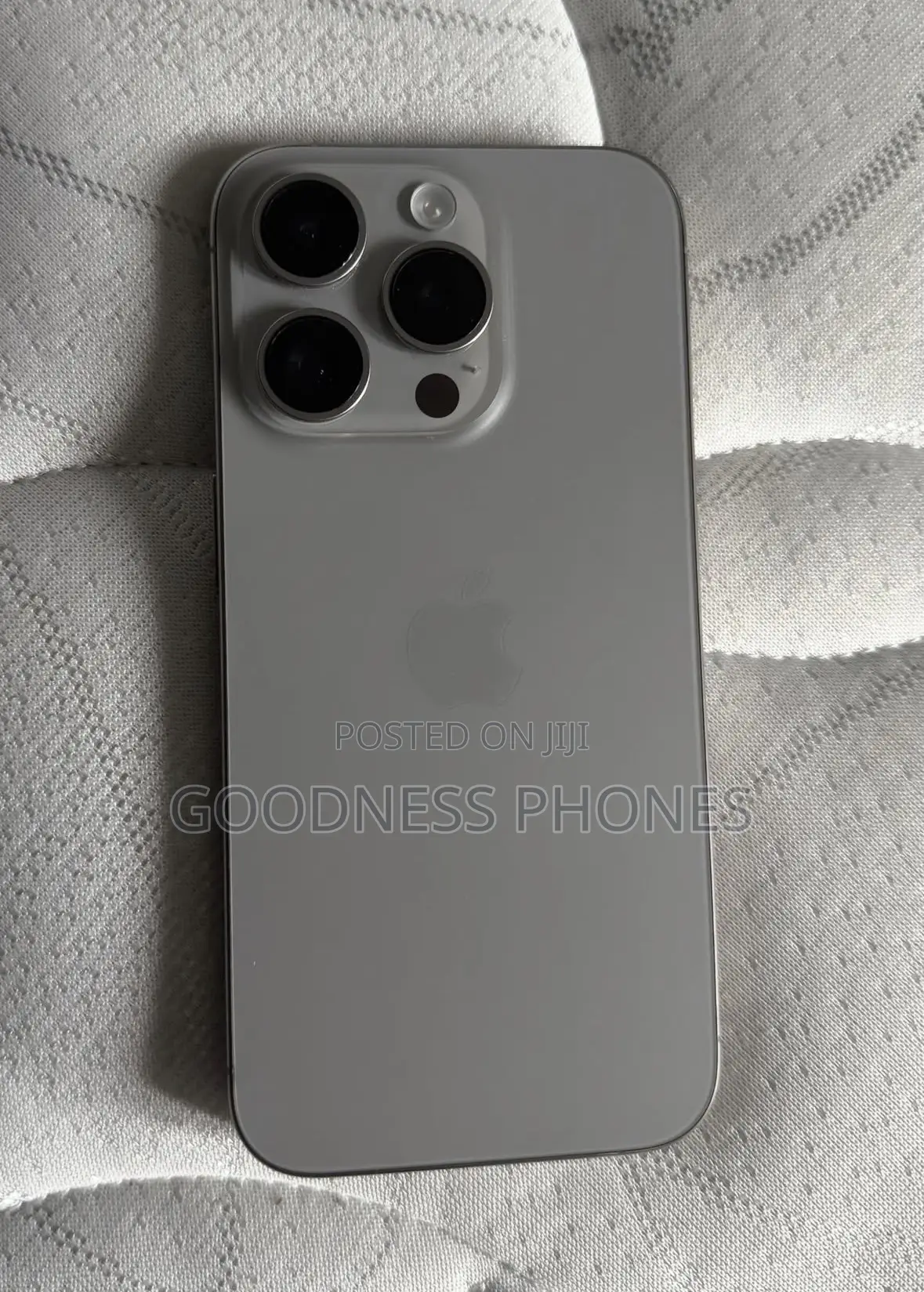 Apple iPhone 15 Pro Max 256 GB Silver