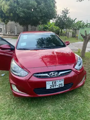 Hyundai Accent 2014 Red