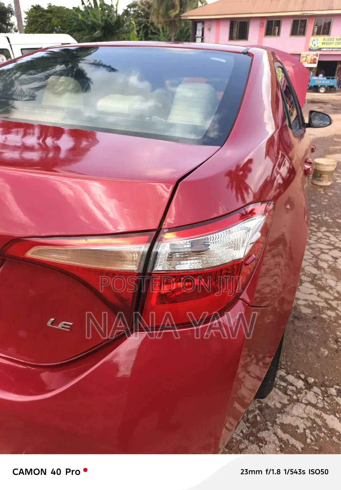 Toyota Corolla LE 4dr Sedan (1.8L 4cyl CVT) 2014 Red