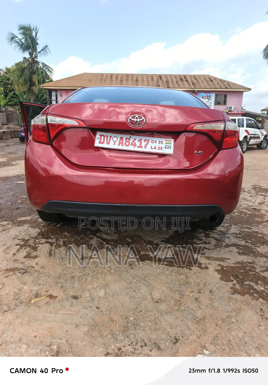Toyota Corolla LE 4dr Sedan (1.8L 4cyl CVT) 2014 Red