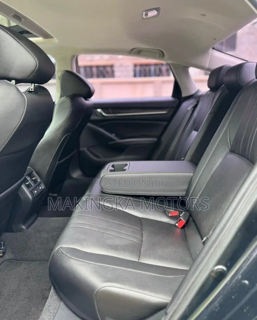 Honda Accord Touring 2.0T 2020 Black