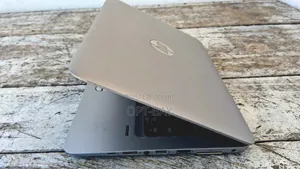 Laptop HP EliteBook 830 8GB Intel Core i7 SSD 256GB