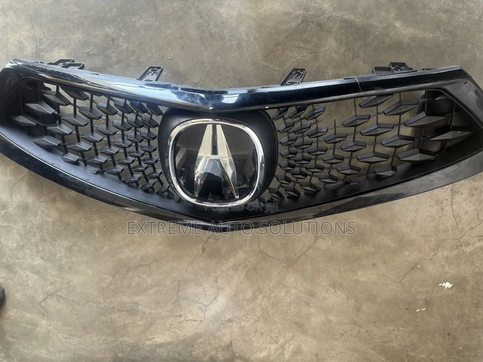 2021 Acura RDX Center Grille - Dark Chrome