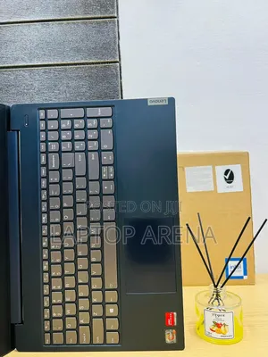 Laptop Lenovo IdeaPad S340 12GB AMD Ryzen 7 SSD 256GB