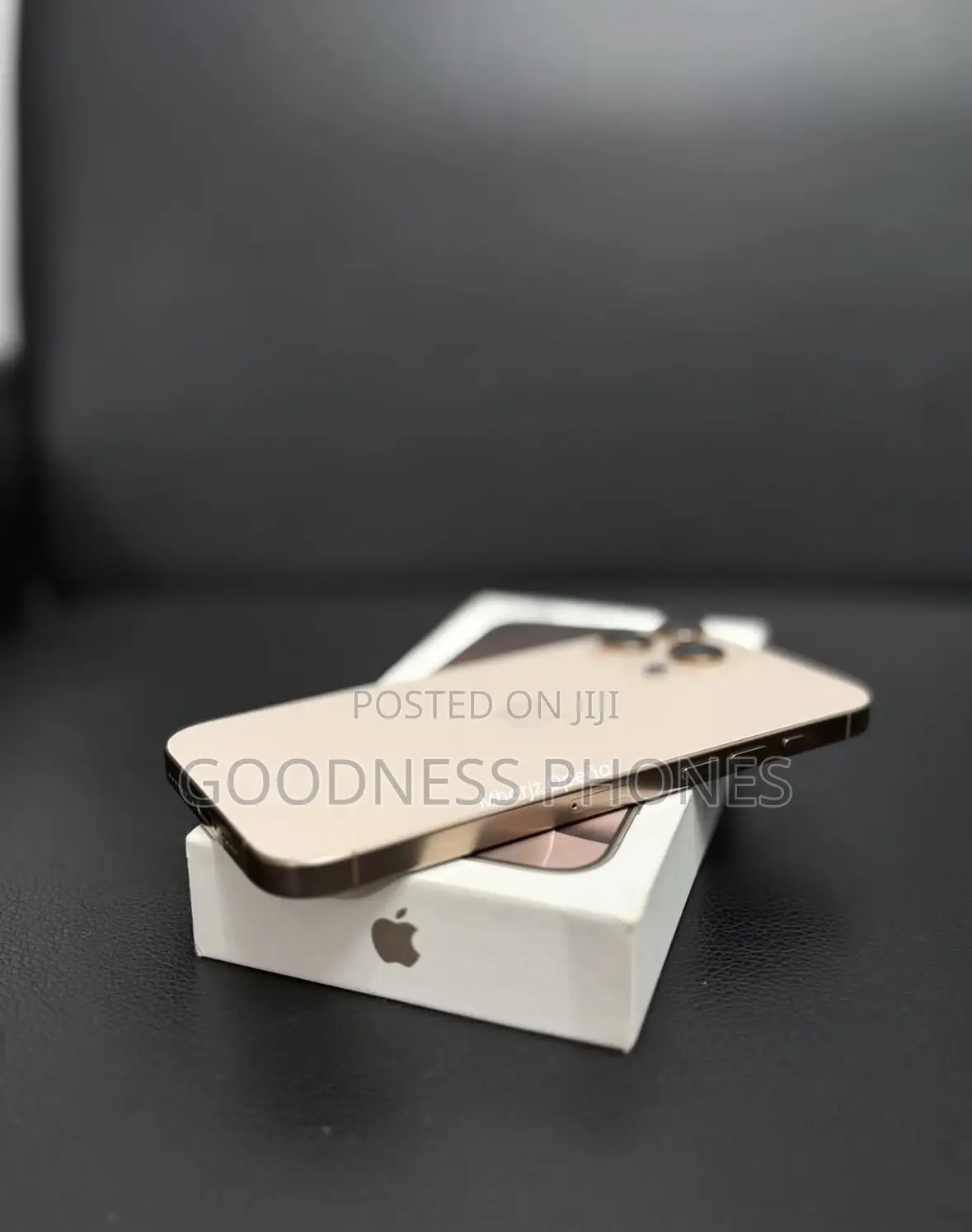 Apple iPhone 16 Pro Max 256 GB Gold