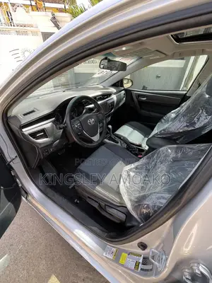Toyota Corolla S Plus 4dr Sedan (1.8L 4cyl CVT) 2016 Gray