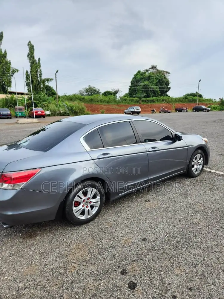 Honda Accord 2012 Gray