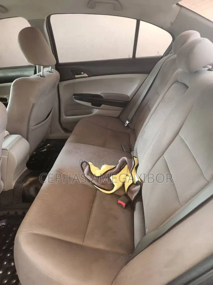 Honda Accord 2012 Gray