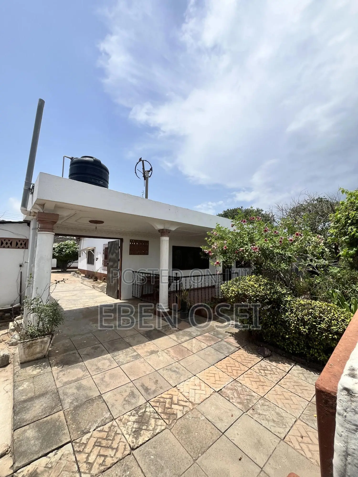 5bdrm House in Dansoman for sale