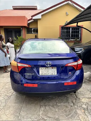 Toyota Corolla 2015 Blue