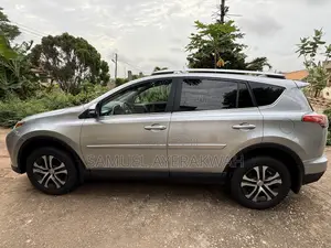 Toyota RAV4 2018 Silver