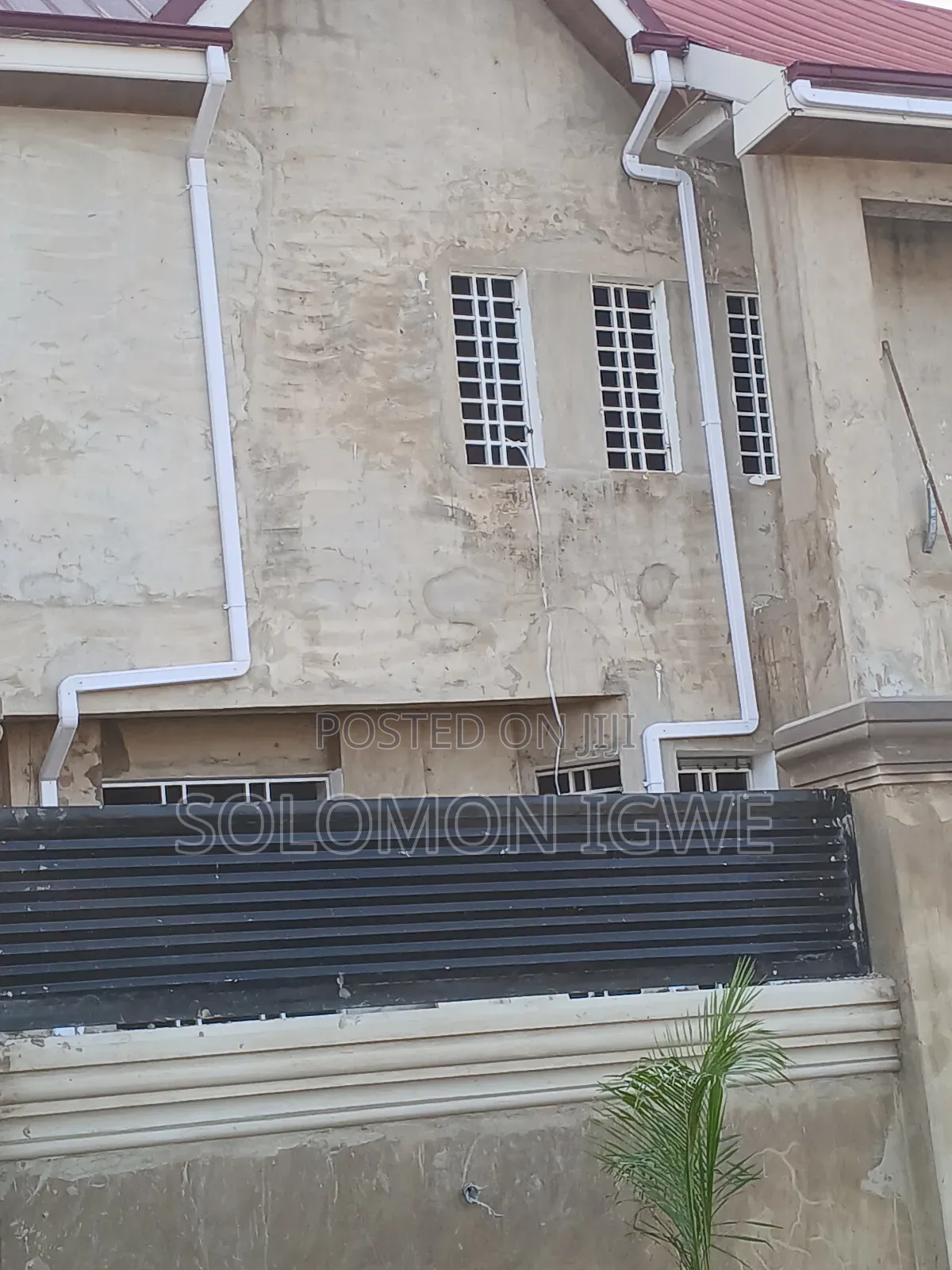 Rain Gutter