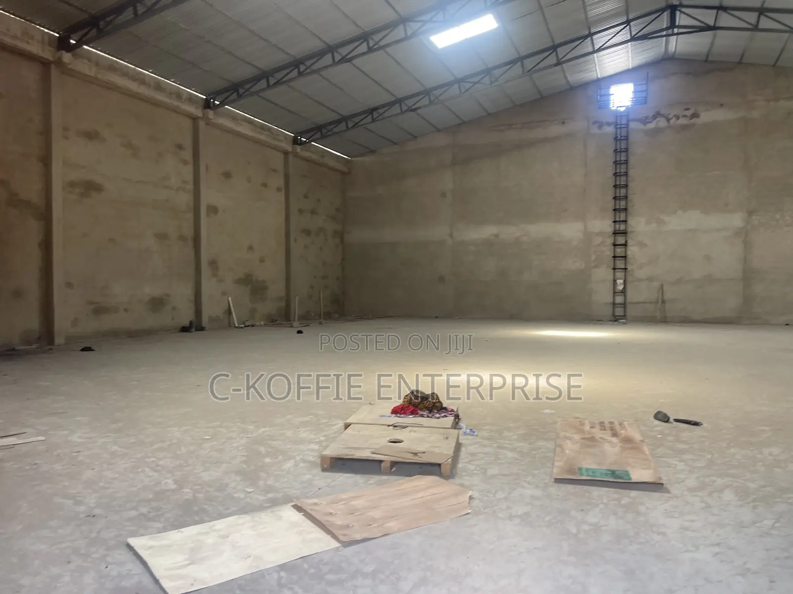Prime 1,000 SQM Warehouse at Spintex for Rent