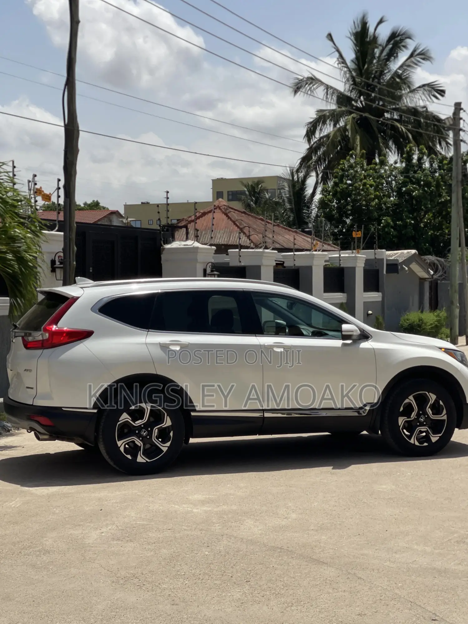 Honda CR-V Touring AWD 2018 White