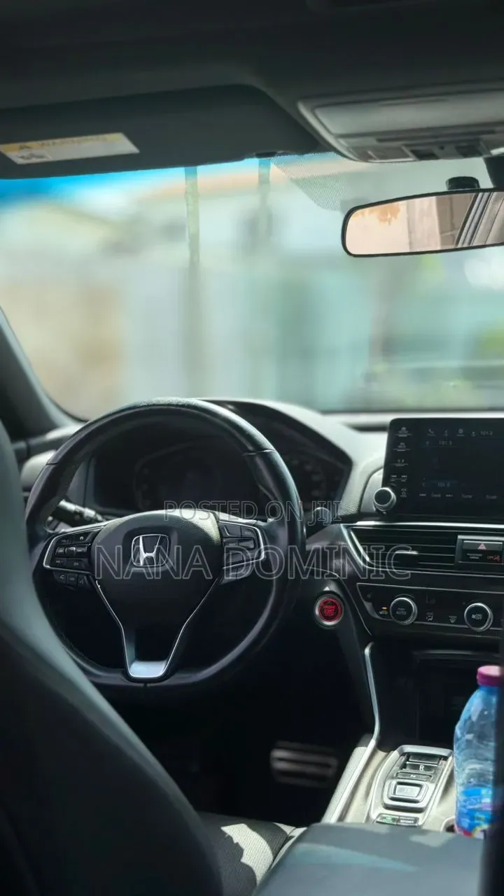 Honda Accord Sport (2.0L 4cyl Turbo 6M) 2019 Black