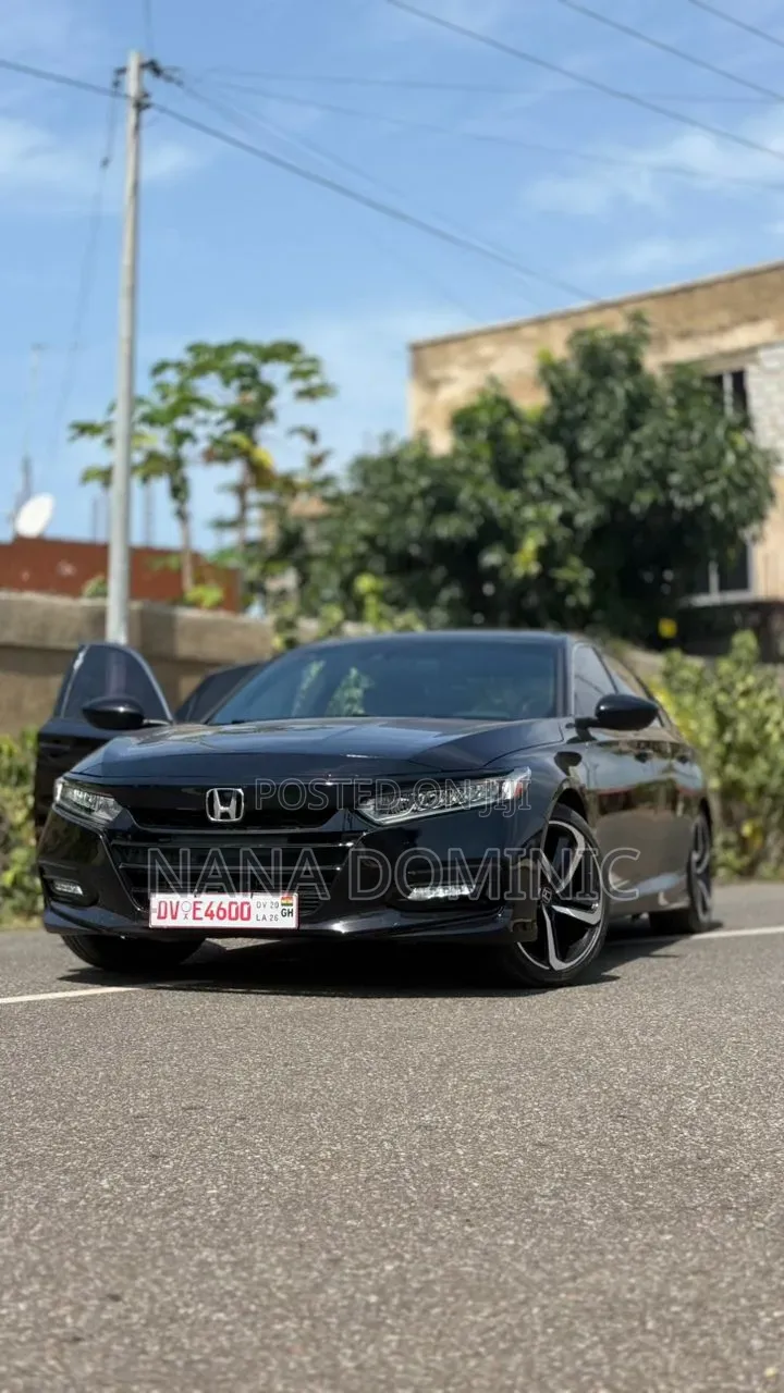 Honda Accord Sport (2.0L 4cyl Turbo 6M) 2019 Black