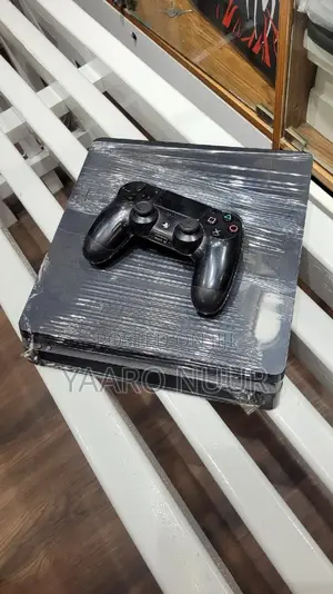 Ps4 Slim With 6 Jailbreak Games