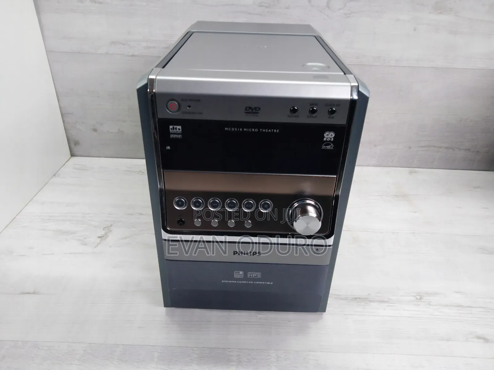 Powerful Philips Digital Sound Bluetooth/Usb/Radio/DVD/Subwoofer Out