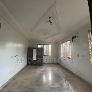 3bdrm Apartment in Asofa Ofankor for rent