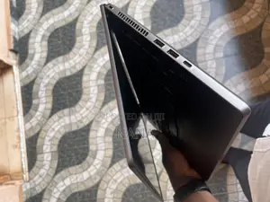 Laptop Asus ROG Zephyrus G14 24GB AMD Ryzen 9 SSD 512GB