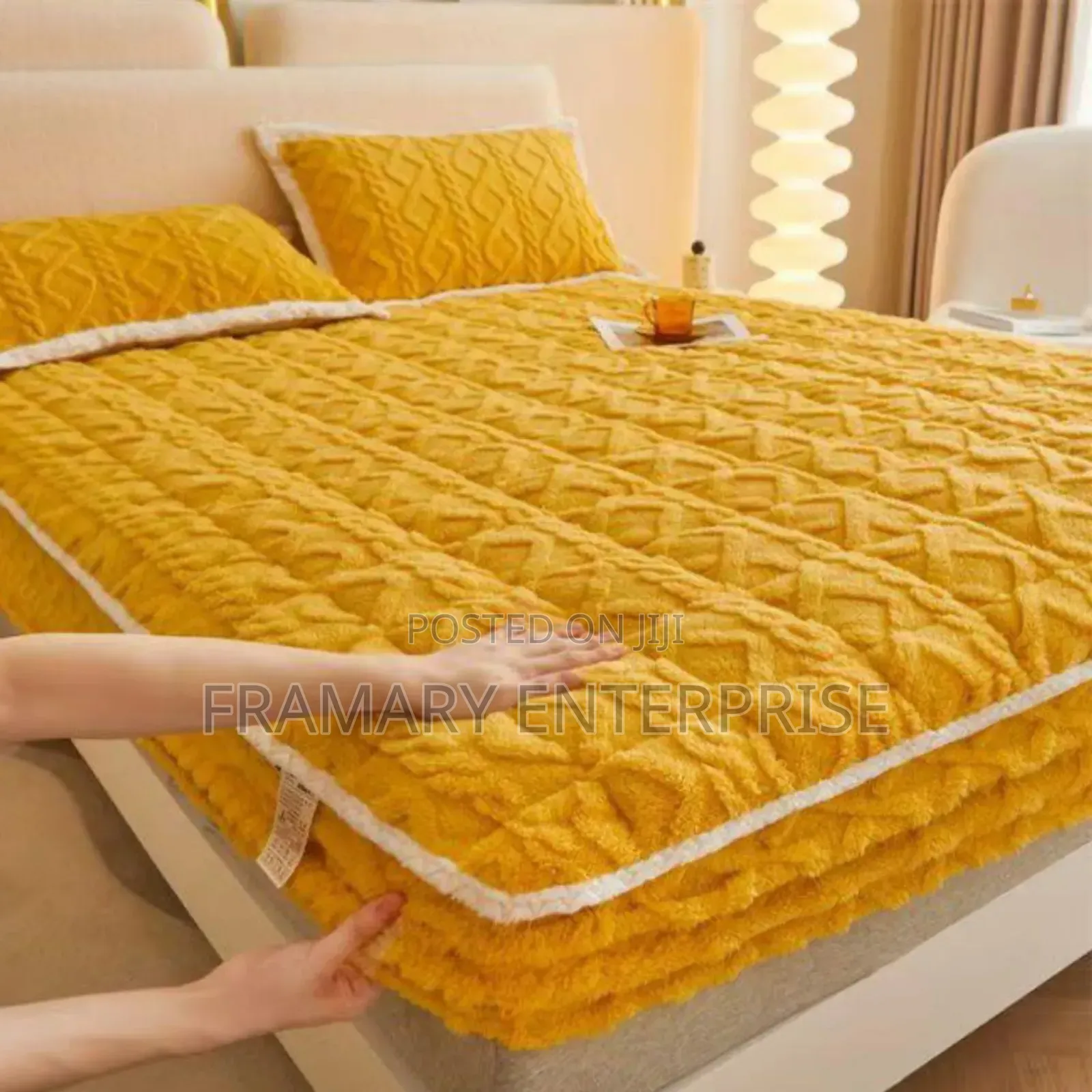 Velvet Bedcover