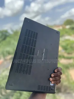 New Laptop Dell Latitude 5591 8GB Intel Core i7 HDD 500GB