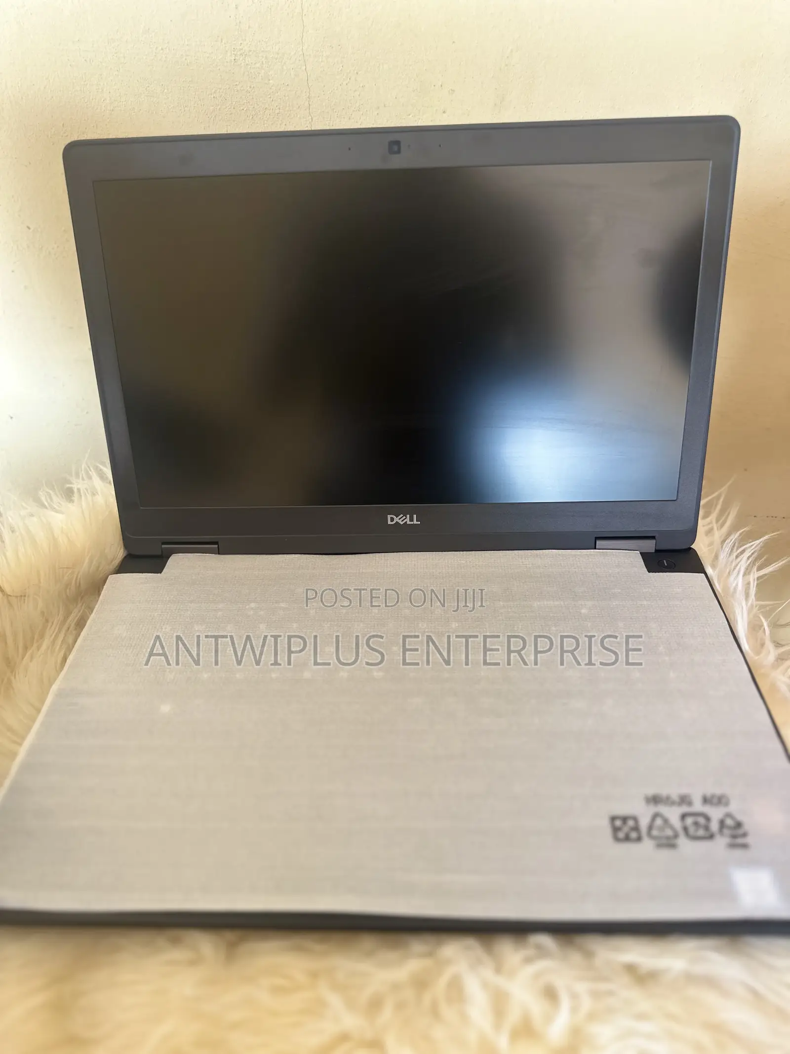 New Laptop Dell Latitude 5591 8GB Intel Core i7 HDD 500GB