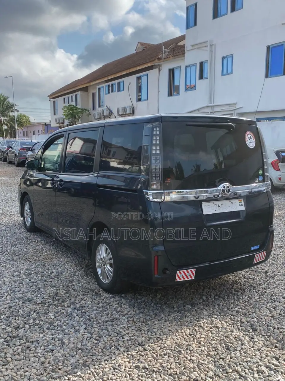 Toyota Voxy SV Premium 2014 Blue