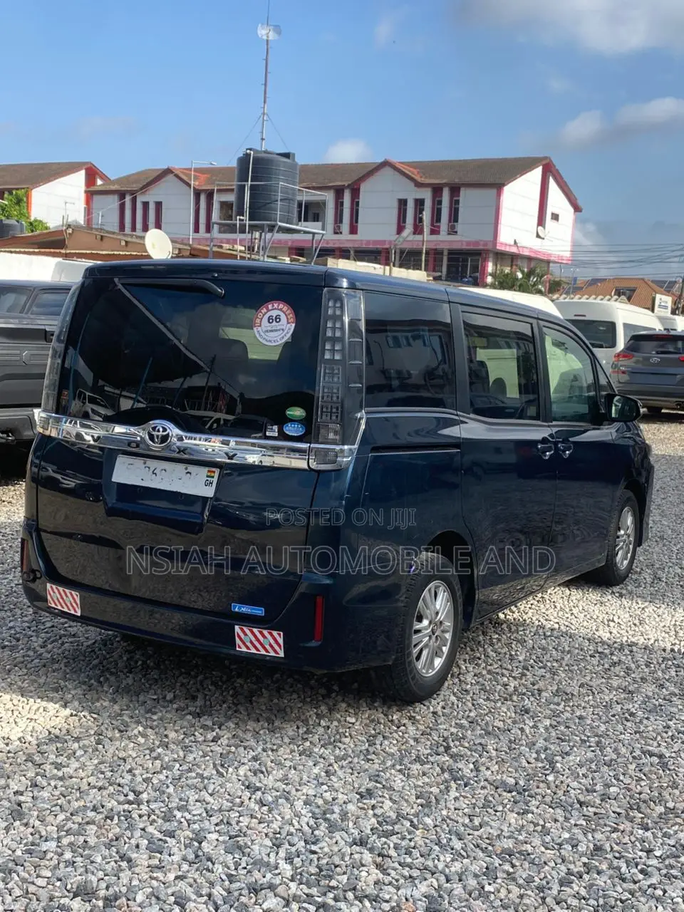 Toyota Voxy SV Premium 2014 Blue
