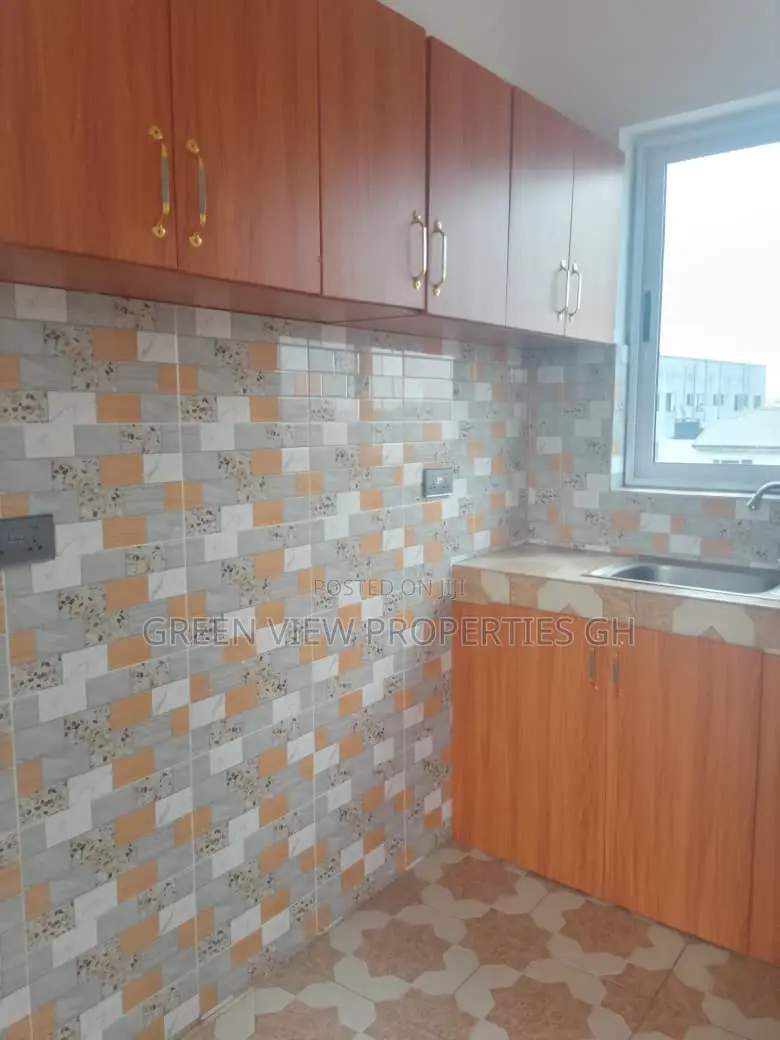1bdrm Room & Parlour in Tseaddo for rent