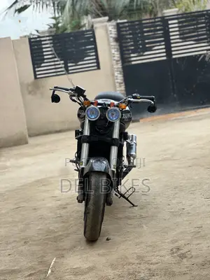 Suzuki Sport 1999 Black