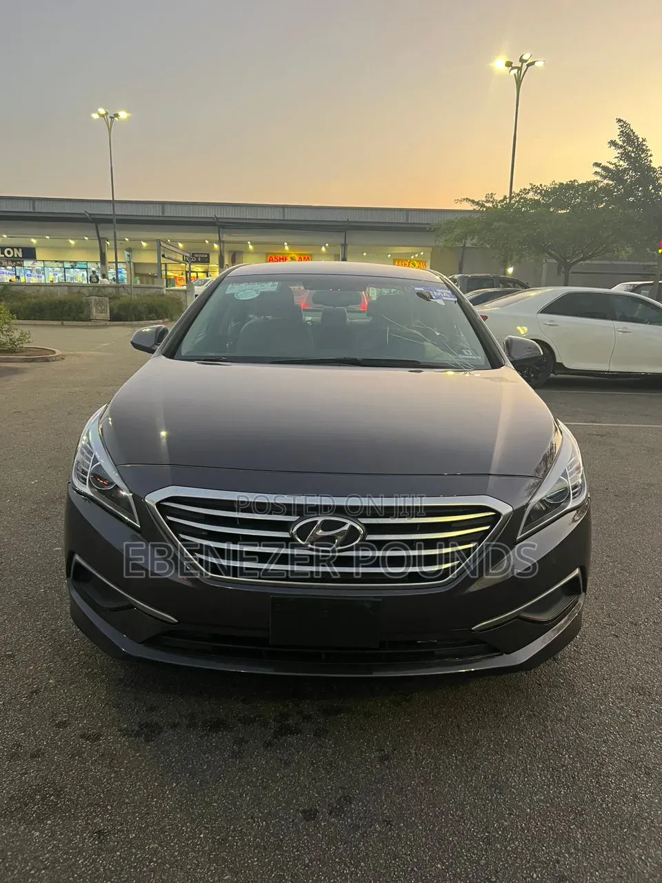 Hyundai Sonata Limited Sedan FWD (2.4L 4cyl 6A) 2017 Brown