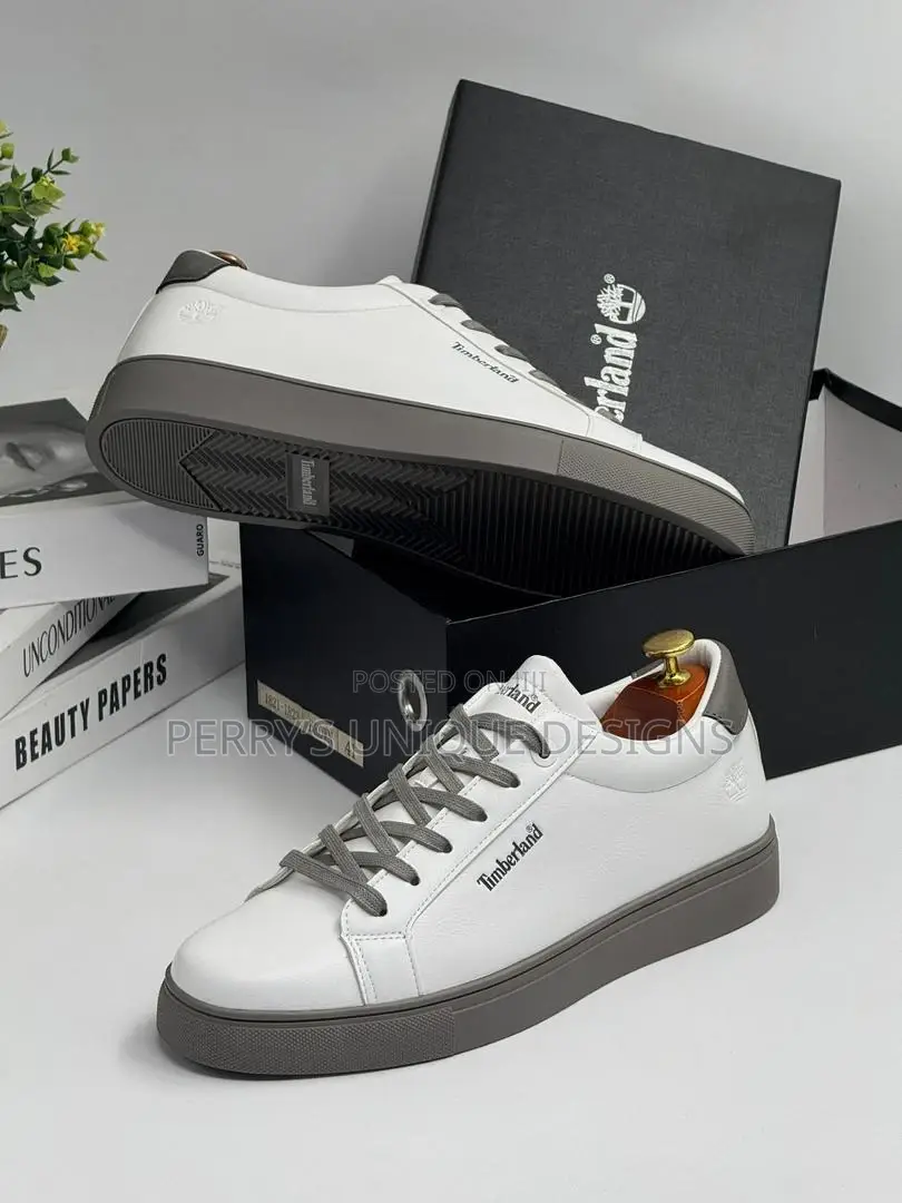 Urbancraft Classic Leather Sneakers
