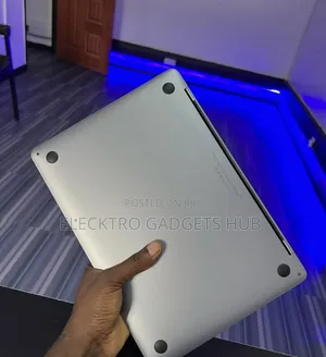 Laptop Apple MacBook Pro 2016 8GB Intel Core i5 SSD 256GB