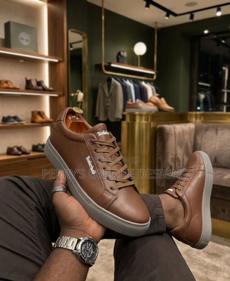 Urbancraft Classic Leather Sneakers