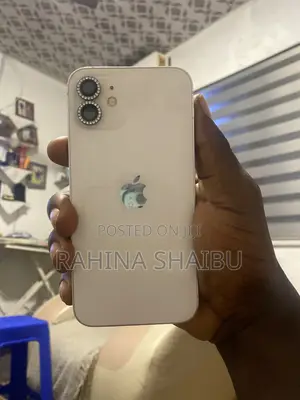 Apple iPhone 12 64 GB White