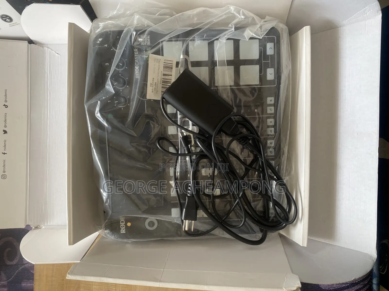 Rodecaster Pro 2 Bundle