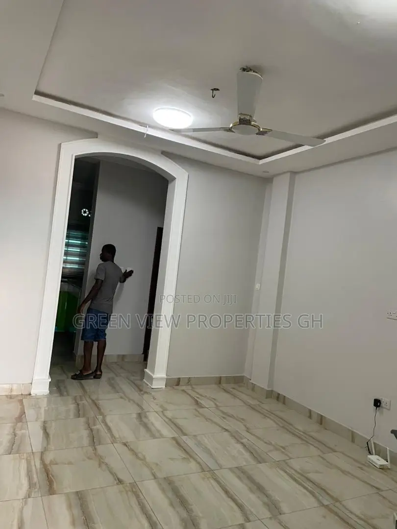 1bdrm Room & Parlour in Dome for rent